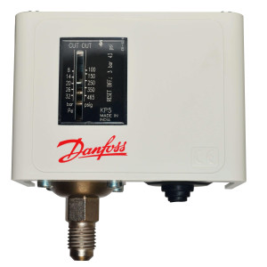 Danfoss 060-117391 Presostato KP5 de Alta para Sistemas de Refrigeracion con Reset Manual, 43 psi de Diferencial y conexion para 1/4 Flare 060-117366