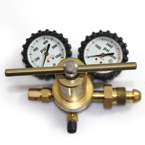 Uniweld RHP800 Regulador de Nitrogeno de 0-800 psig,Reemplaza RHP500 y RHP750 Uniweld RHP800 Regulador de Nitrogeno de 0-800 psig,Reemplaza RHP500 y RHP750